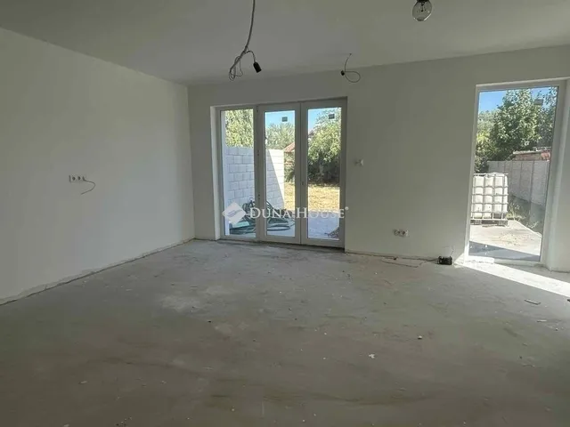 Eladó ház Budapest XVIII. kerület 180 nm