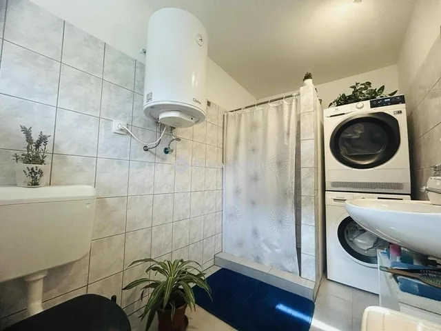 Eladó ház Üllő 35 nm