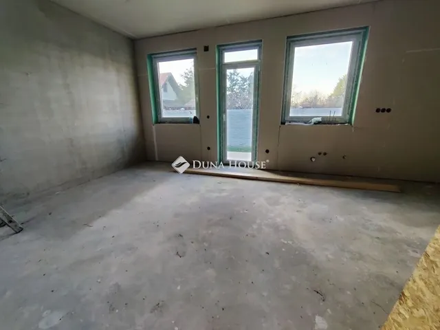 Eladó ház Monor 40 nm