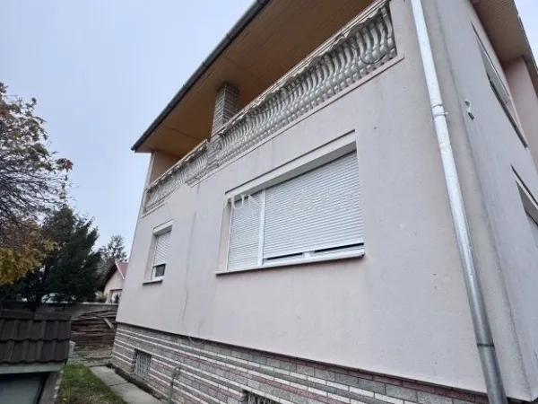 Eladó ház Vecsés 201 nm