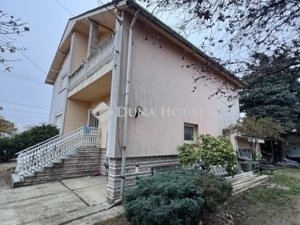 Eladó ház Vecsés 201 nm