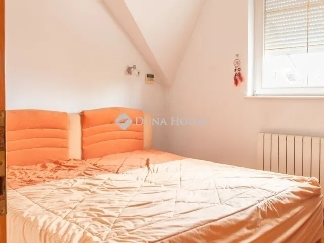 Eladó ház Budapest XVIII. kerület, Szemeretelep 196 nm