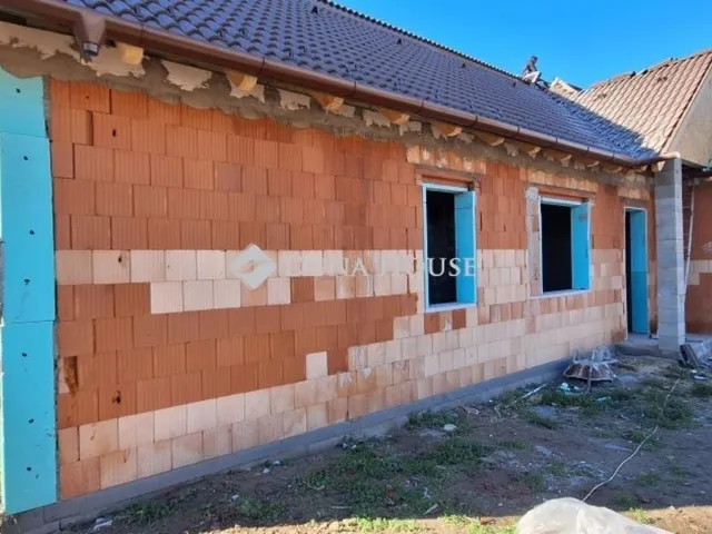 Eladó ház Budapest XVI. kerület, Rákosszentmihály 132 nm