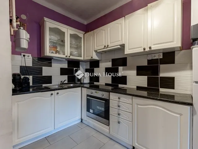 Eladó ház Budapest XVIII. kerület, Szemeretelep 103 nm