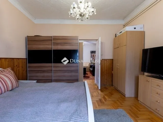 Eladó ház Budapest XVIII. kerület, Szemeretelep 103 nm