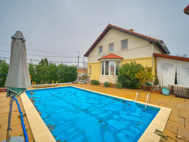 Eladó ház Üllő 97 nm