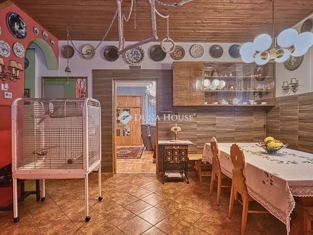 Eladó ház Budapest XVIII. kerület 270 nm