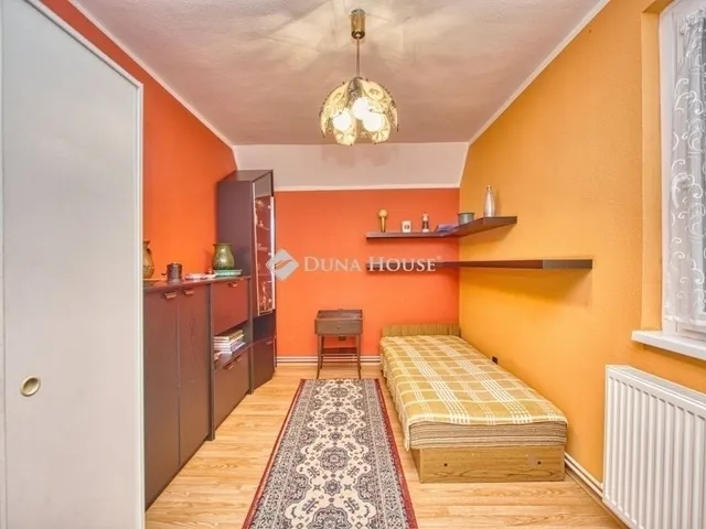 Eladó ház Budapest XVIII. kerület 270 nm