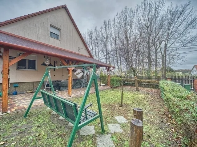 Eladó ház Budapest XVIII. kerület 270 nm