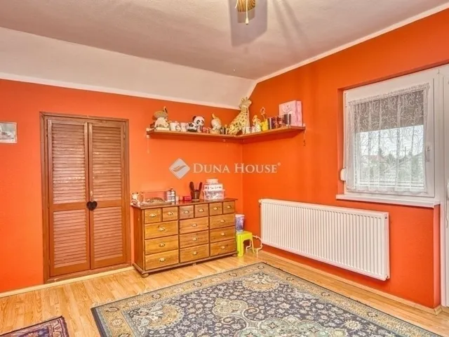 Eladó ház Budapest XVIII. kerület 270 nm