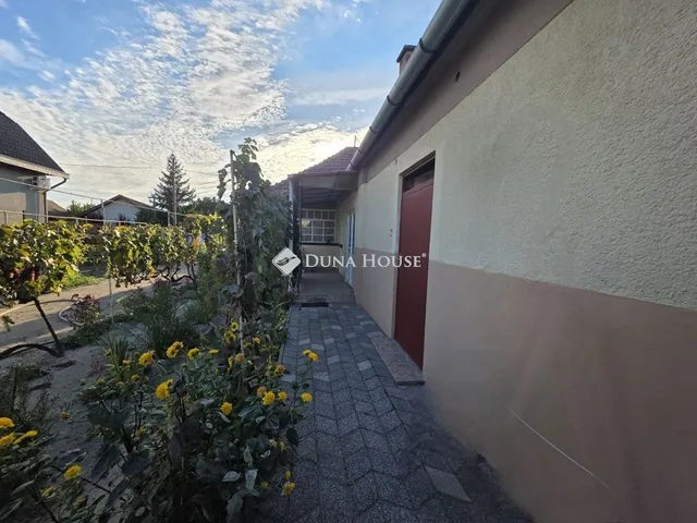 Eladó ház Dabas 92 nm