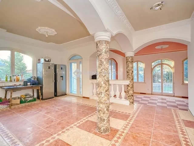 Eladó lakás Budapest XVIII. kerület 135 nm