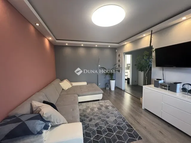 Eladó lakás Budapest XVIII. kerület 72 nm