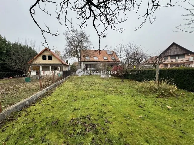 Eladó ház Budapest XVI. kerület 130 nm