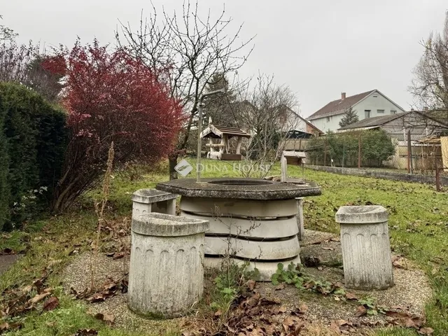 Eladó ház Budapest XVI. kerület 130 nm