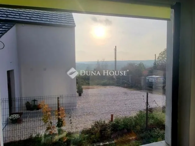 Eladó ház Mogyoród 155 nm