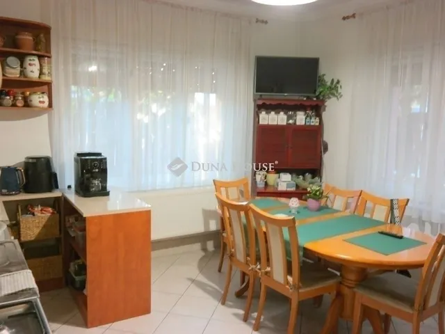 Eladó ház Budapest XX. kerület 230 nm