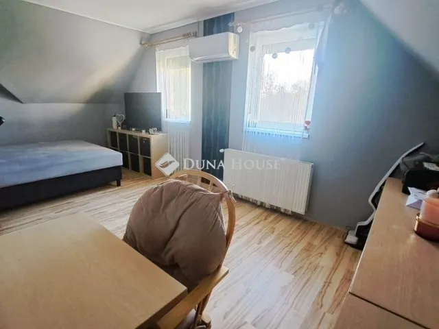 Eladó ház Üllő 122 nm