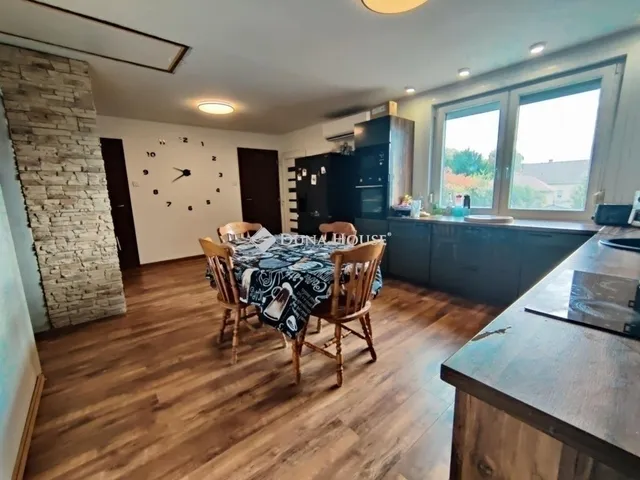 Eladó ház Monor 105 nm