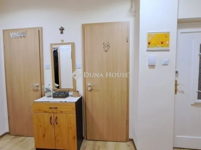 Eladó ház Sülysáp 176 nm