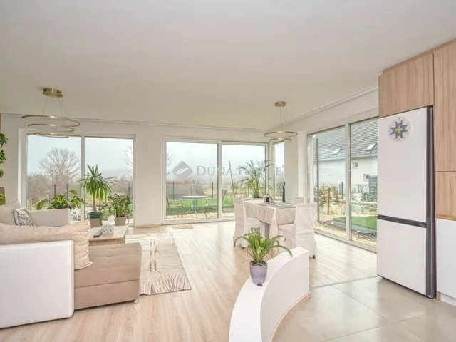 Eladó ház Solymár 146 nm