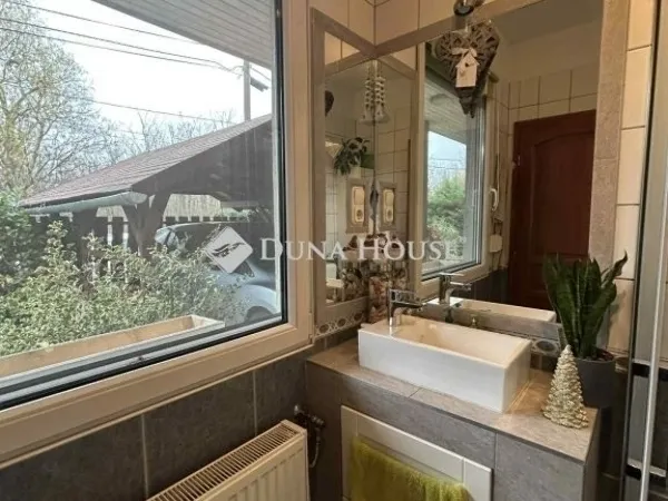 Eladó ház Vecsés 118 nm