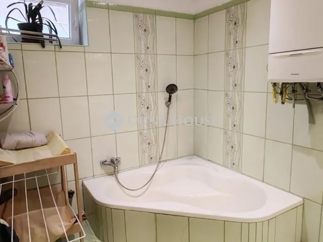 Eladó ház Ócsa 136 nm