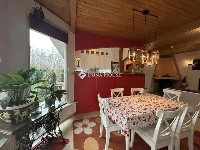 Eladó ház Vecsés 118 nm