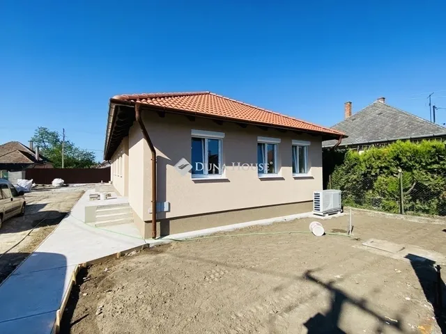 Eladó ház Monor 81 nm