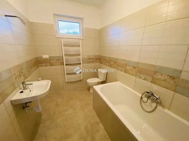 Eladó ház Monor 83 nm