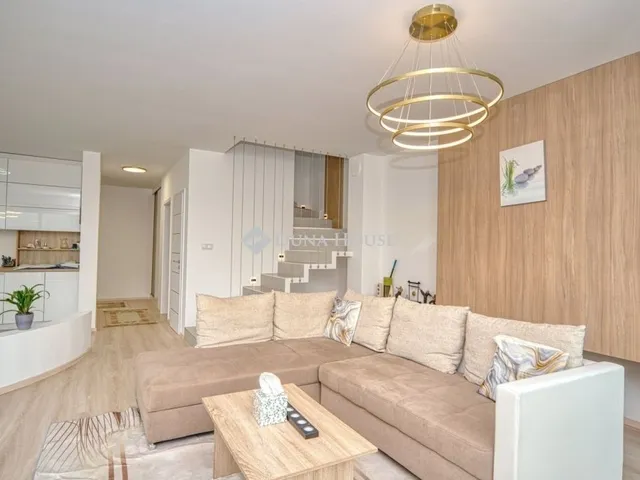 Eladó ház Solymár 146 nm