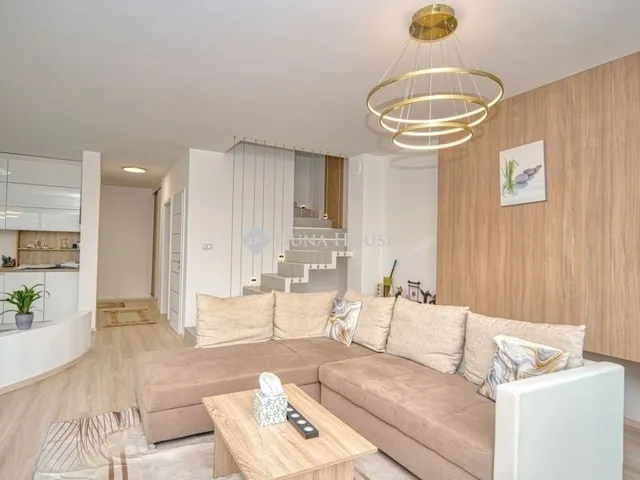 Eladó ház Solymár 146 nm