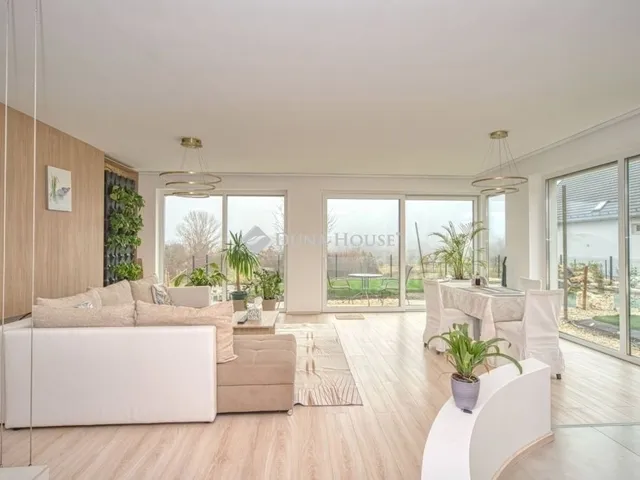 Eladó ház Solymár 146 nm