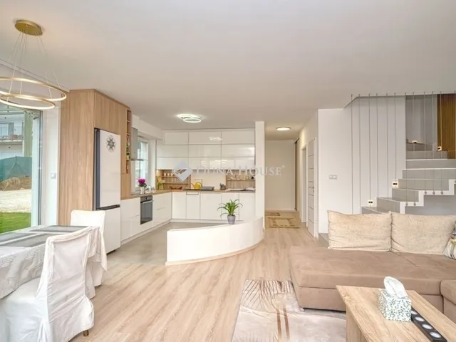 Eladó ház Solymár 146 nm