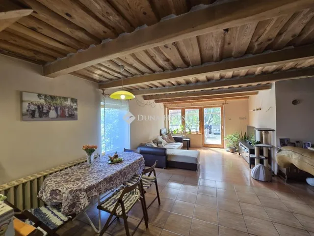 Eladó ház Dabas 180 nm