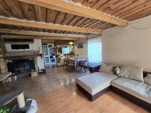 Eladó ház Dabas 180 nm