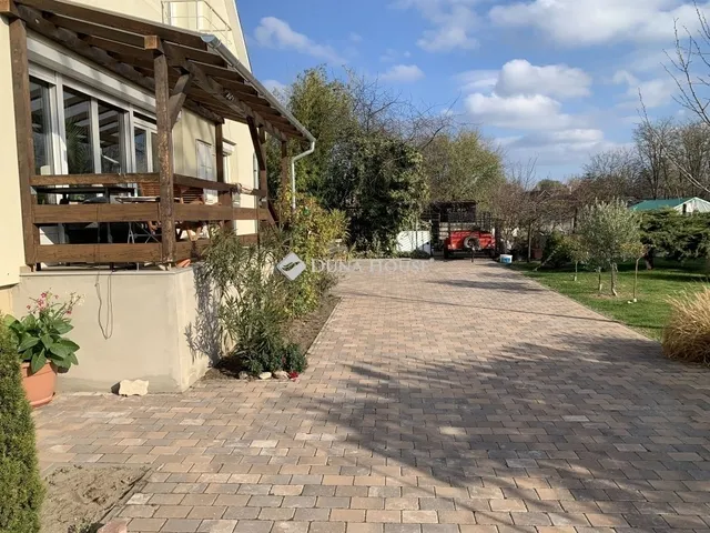 Eladó ház Dabas 185 nm