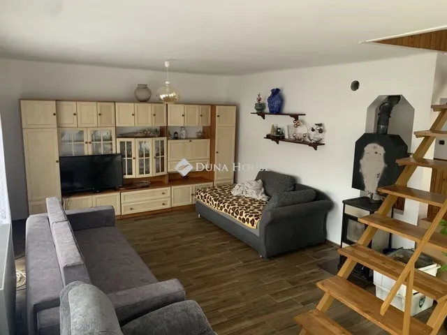 Eladó ház Dabas 185 nm