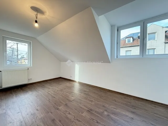 Eladó lakás Budapest XX. kerület 76 nm