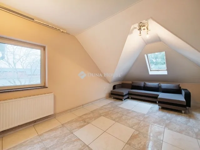 Eladó ház Budapest XVIII. kerület 161 nm