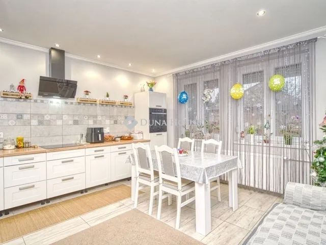 Eladó ház Vecsés 75 nm