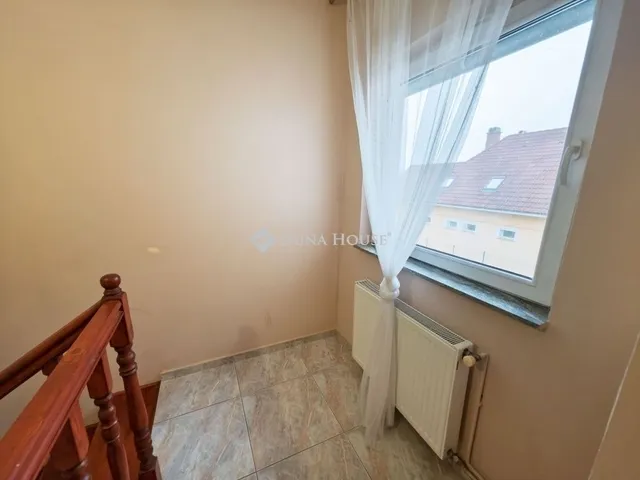 Eladó ház Budapest XVIII. kerület 161 nm