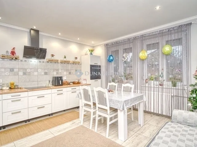 Eladó ház Vecsés 75 nm