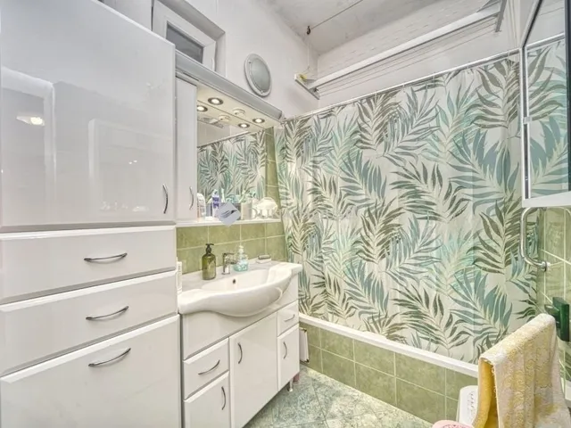 Eladó ház Budapest XVIII. kerület, Erdőskert 270 nm