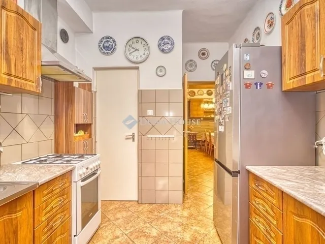 Eladó ház Budapest XVIII. kerület, Erdőskert 270 nm