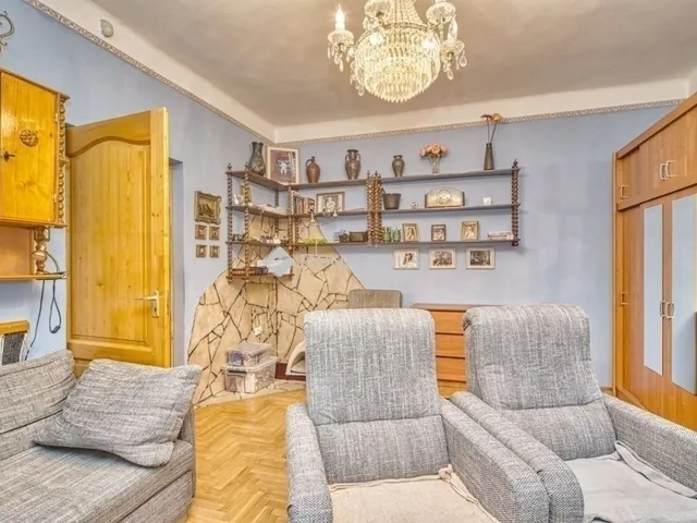 Eladó ház Budapest XVIII. kerület, Erdőskert 270 nm