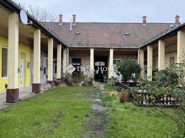 Eladó lakás Budapest XV. kerület, Rákospalota 30 nm