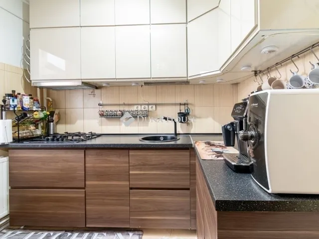 Eladó lakás Budapest XVIII. kerület, Gloriett-telep 69 nm