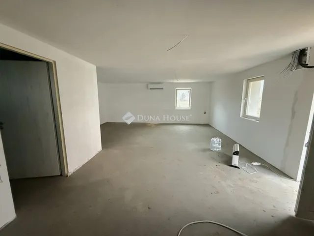 Eladó ház Kóka 67 nm