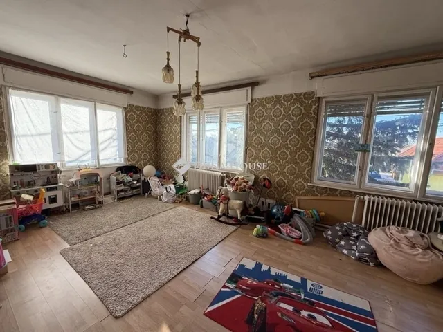 Eladó ház Kóka 206 nm